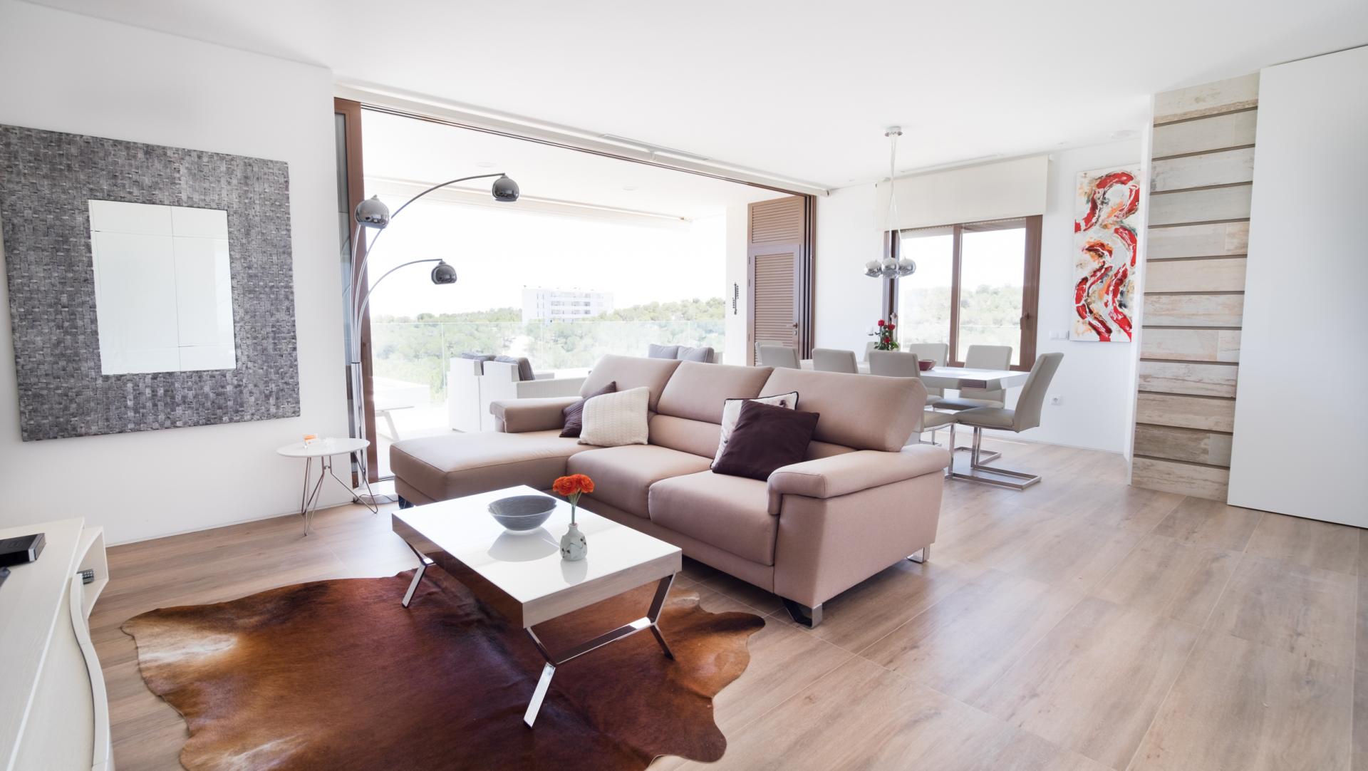 STRASBOURG LAS COLINAS  - Saturday Rentals